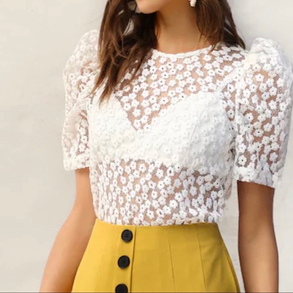 amourOC Tops - Embroidered Flower Sheer Top White